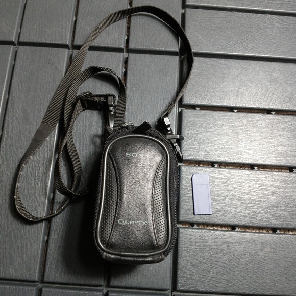 Sony Cyber-Shot Camera Case Carry Bag Case With Strap + 16MB Memory Stick! ZA - Picture 1 of 6